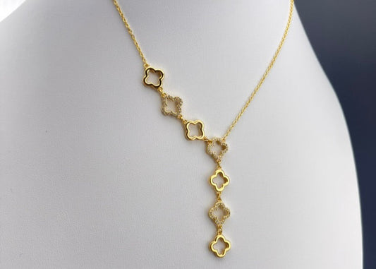 Clear Crystal Engraved Flower Necklace