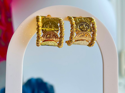 Lira Earrings
