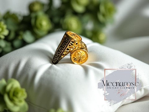 Othmani Ring with Black Pattens