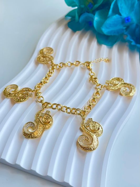 Bracelet- Qul Gold Charms