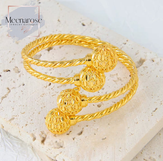 Bracelet- Malwii Bangles