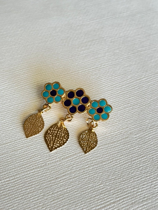 Blue Flowers Pins