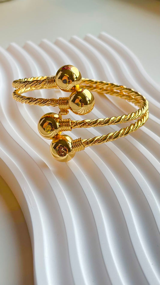 Bracelet- Malwii Bangles