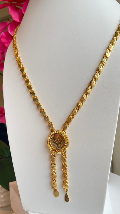 Lira Qardoon Neckalce