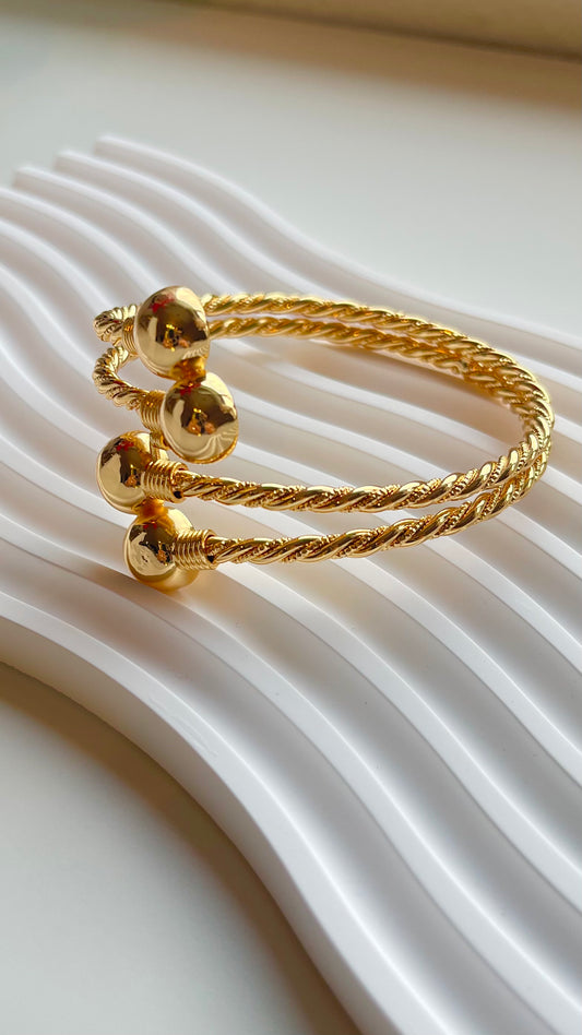 Bracelet- Malwii Bangles
