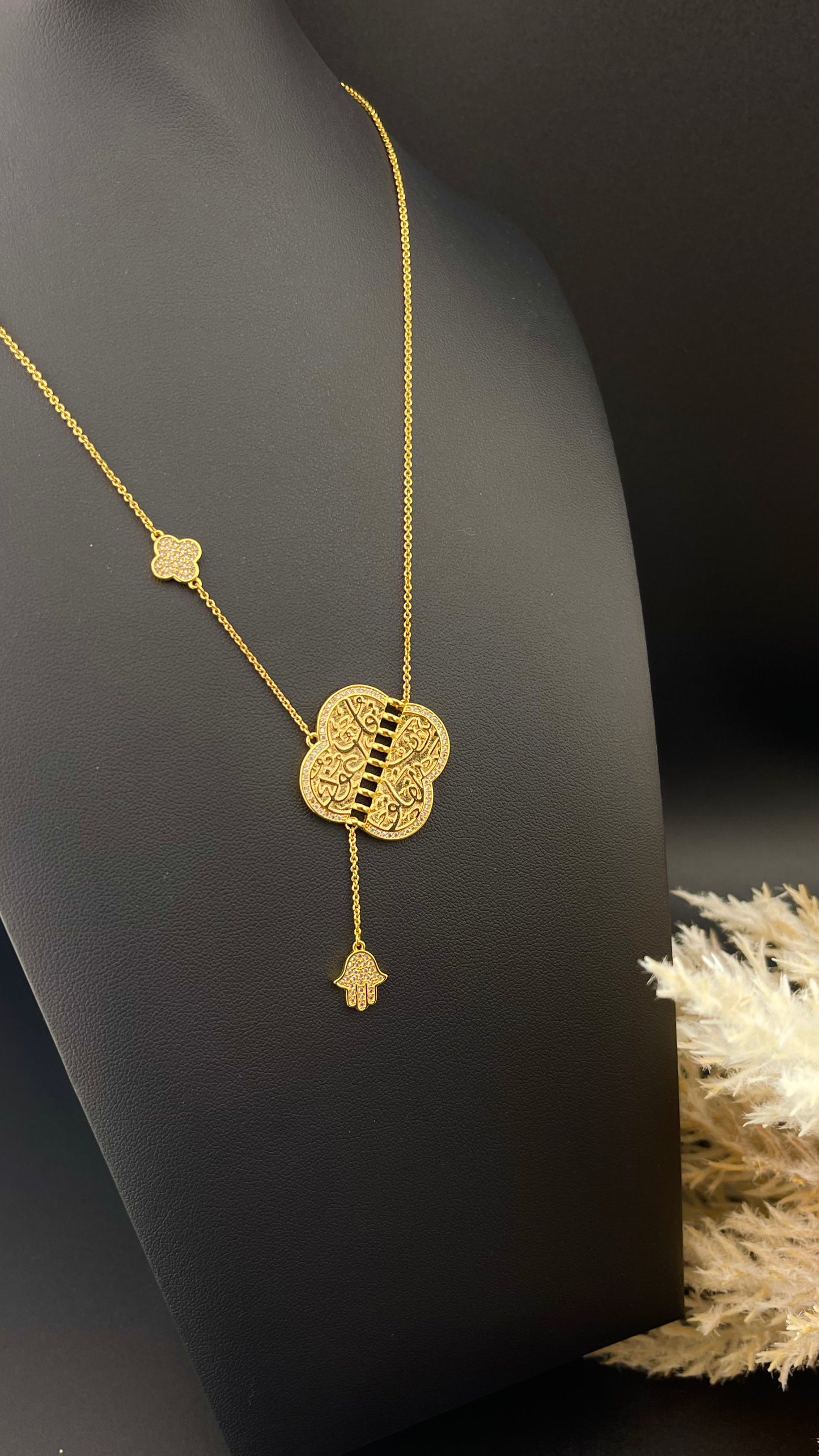 Clover Necklace