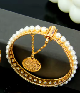 Pearl Screw Bangle Bracelet