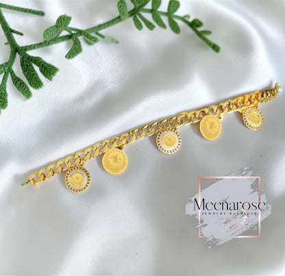 Link Lira Charms Bracelet