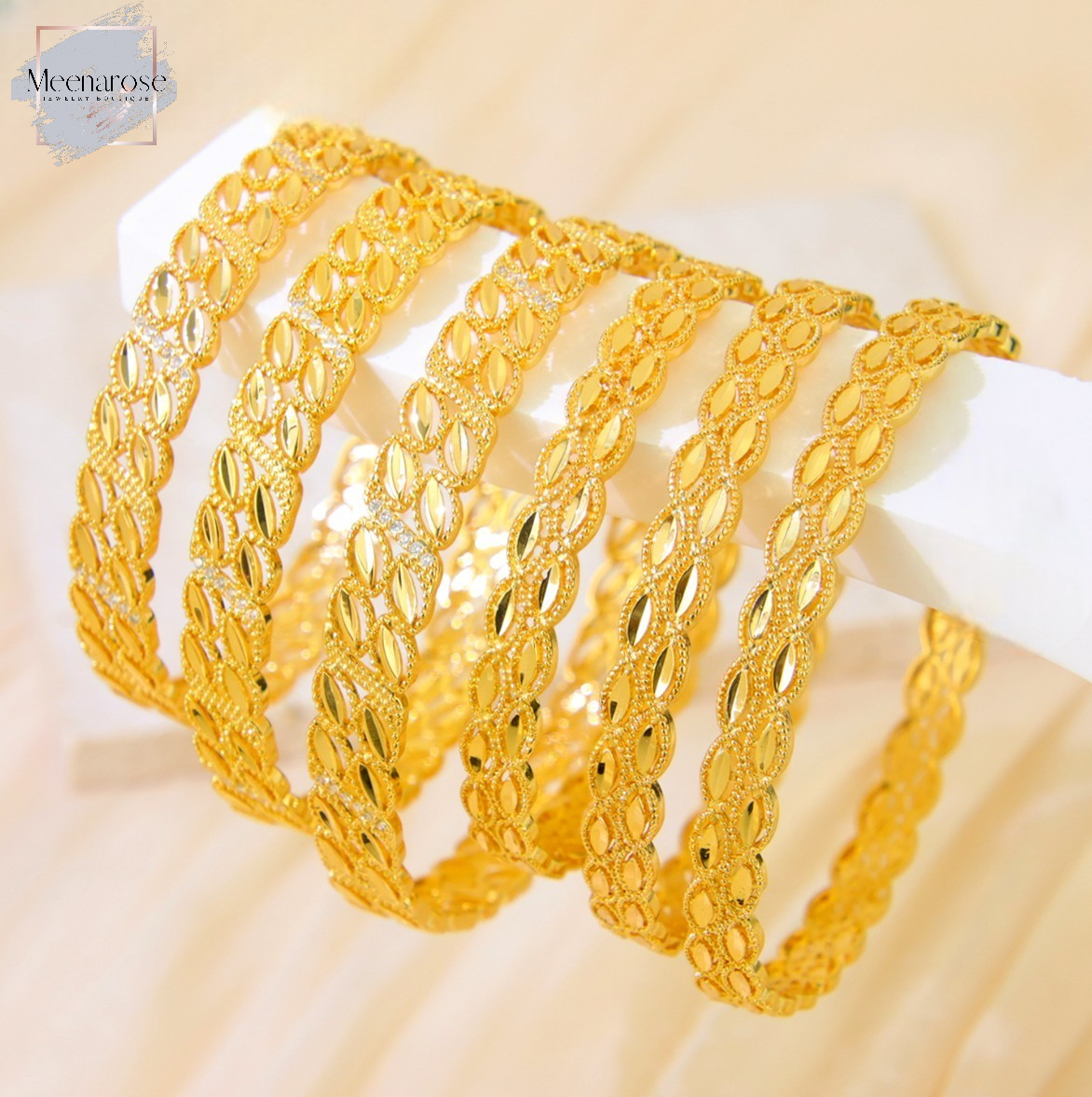 Olive Leaf Bangle (Make UR Stack)