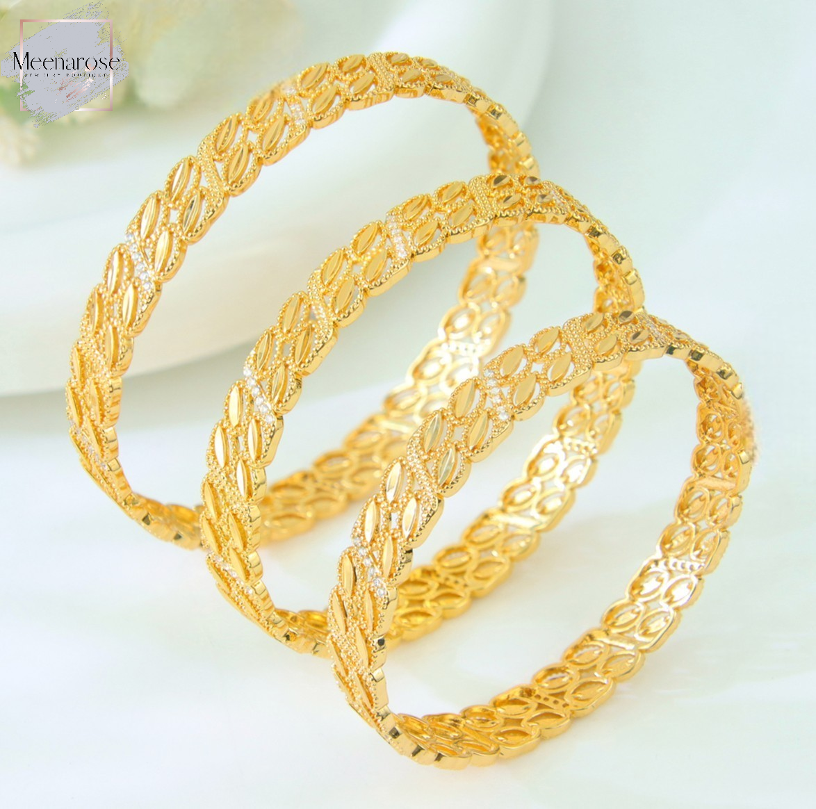 Olive Leaf Bangle (Make UR Stack)