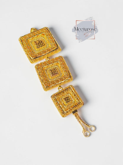 Drape Square Pendant with Chain